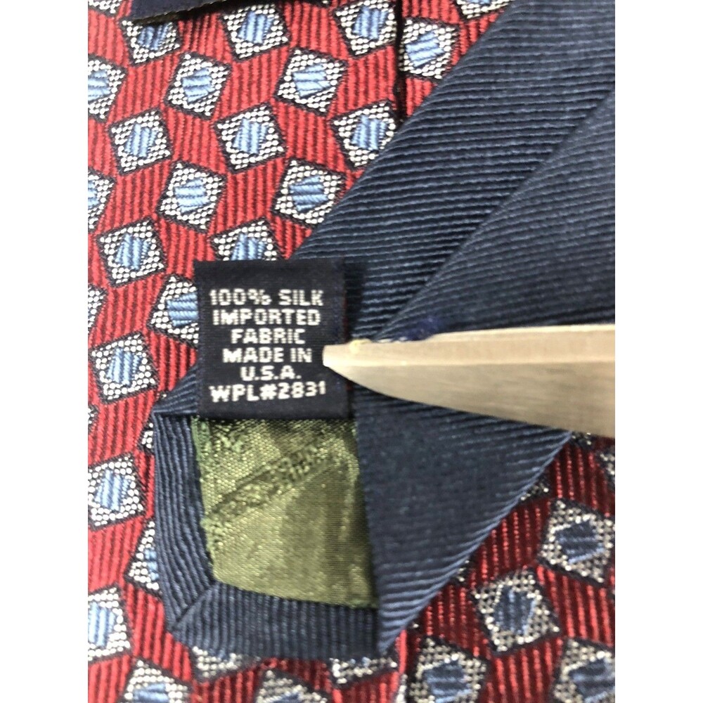 Classic VINTAGE Tommy Hilfiger Tie 100% Silk Red Blue Geometric Made in USA - Picture 6 of 7